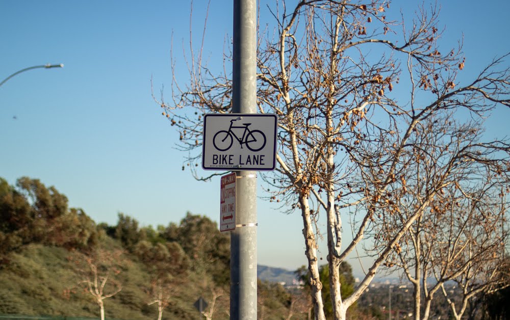 Bicyclist Injured in Crash at Burnside Ave & Racebrook Dr
