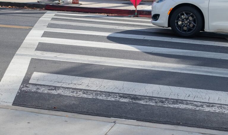 Pedestrian Hit By Fleeing Driver On Park St